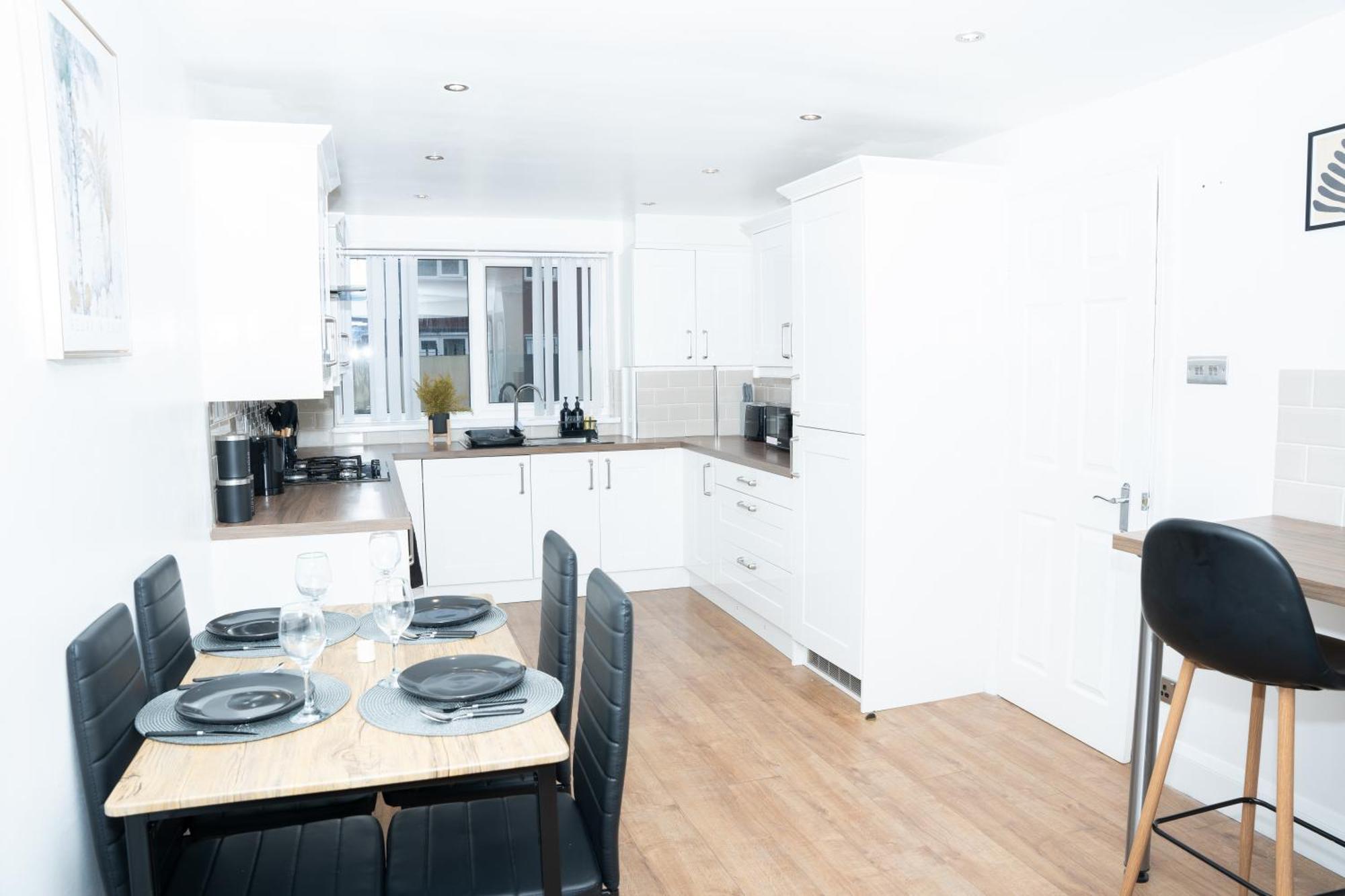Villa Stylish 3 Bed House With Free Parking à Leeds  Extérieur photo