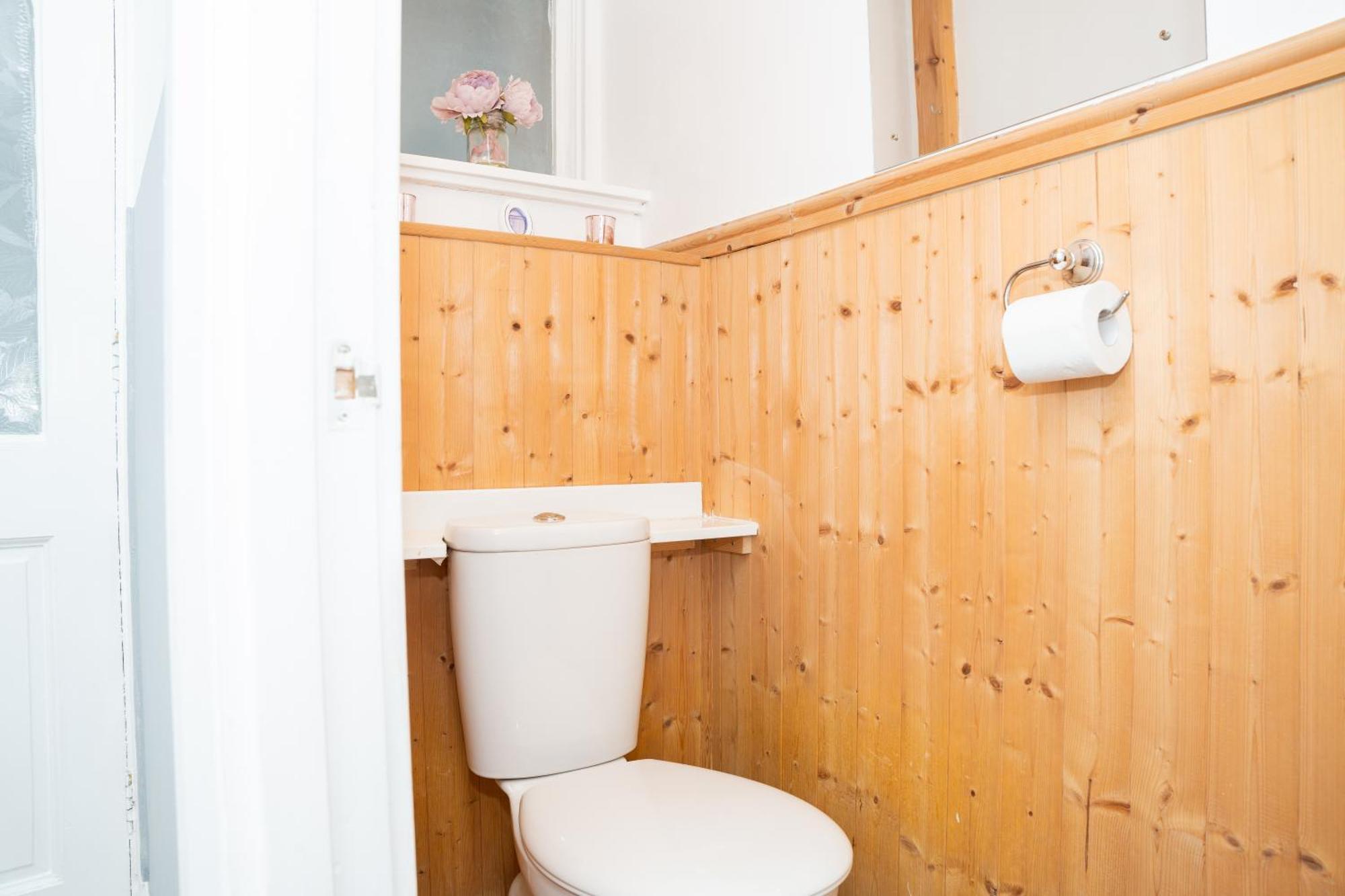 Villa Stylish 3 Bed House With Free Parking à Leeds  Extérieur photo