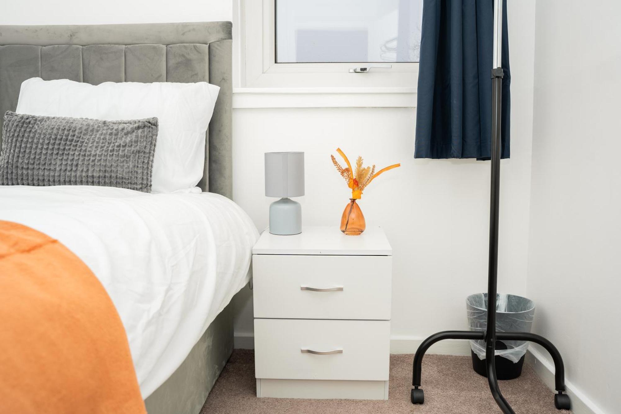 Villa Stylish 3 Bed House With Free Parking à Leeds  Extérieur photo